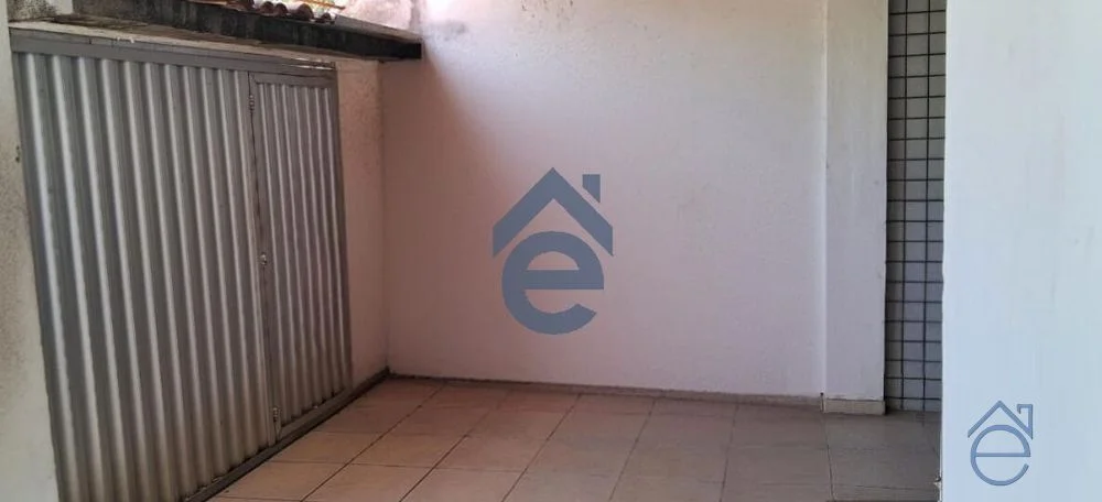 Casa  para locação na Jatiuca, 4/4, 2 salas, 2 vagas, ótimo visibilidade, próx ao Maceió Shopping - Foto 6