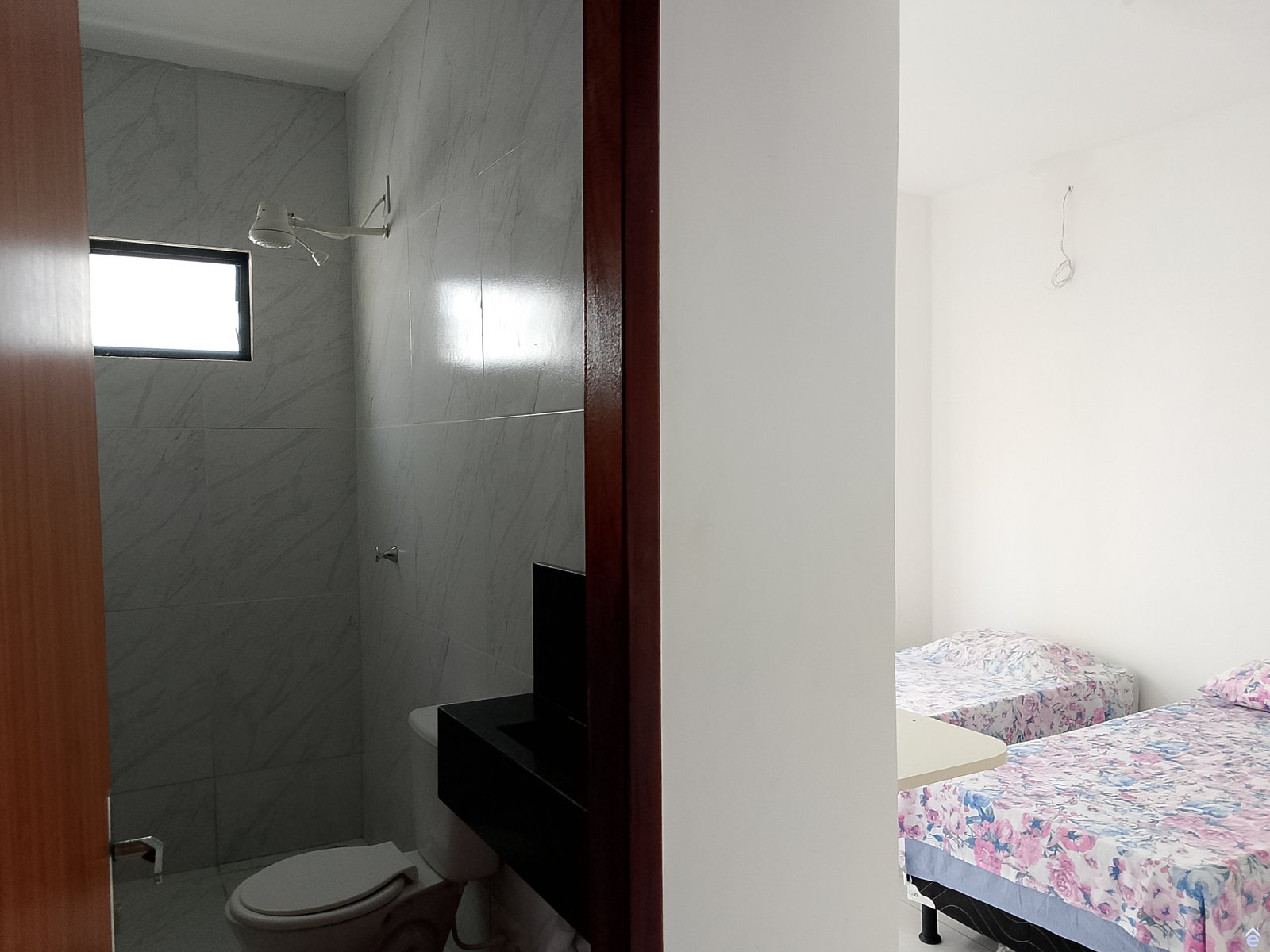 Casa na Berra de São Miguel, com 3 quartos, sendo 3 suítes, sala e cozinha integrada, piscina, churrasqueira. - Foto 9