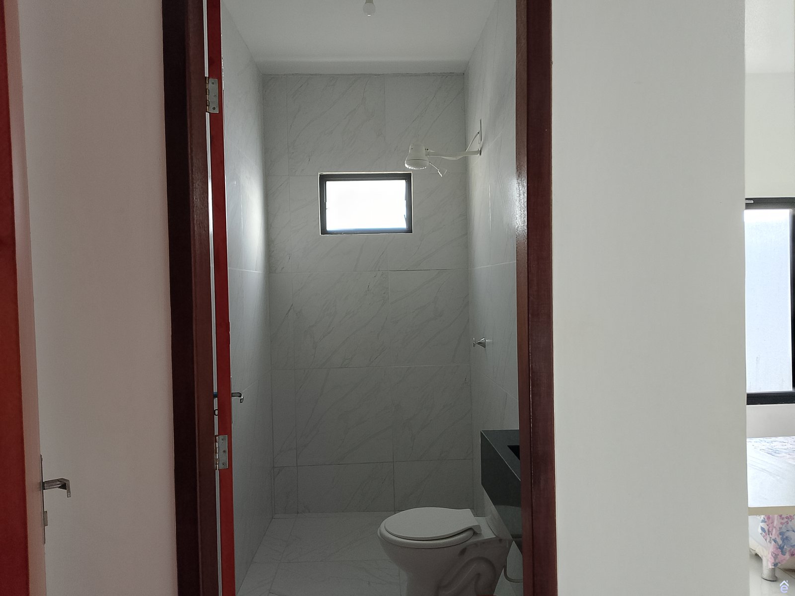 Casa na Berra de São Miguel, com 3 quartos, sendo 3 suítes, sala e cozinha integrada, piscina, churrasqueira. - Foto 10