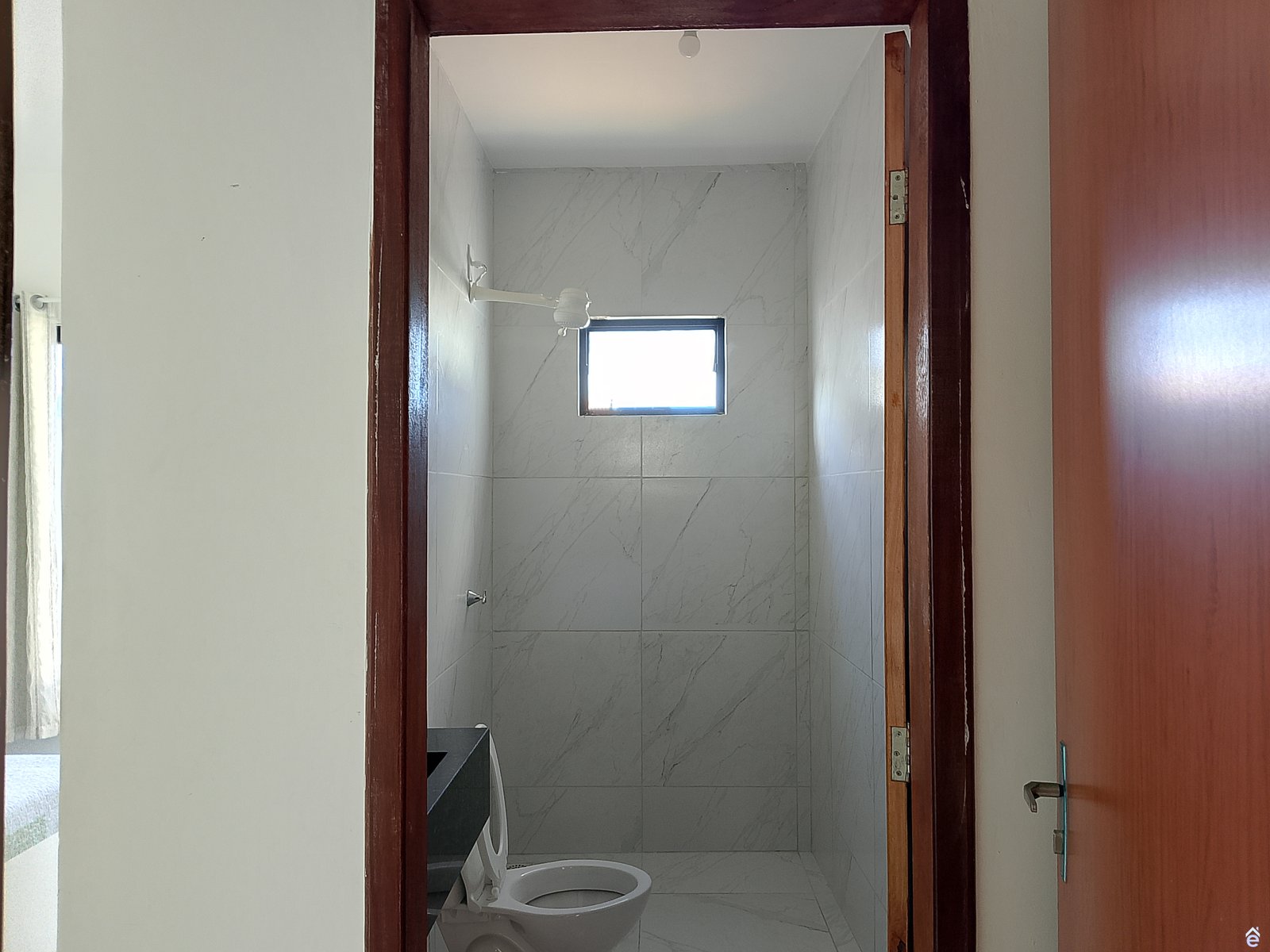 Casa na Berra de São Miguel, com 3 quartos, sendo 3 suítes, sala e cozinha integrada, piscina, churrasqueira. - Foto 14