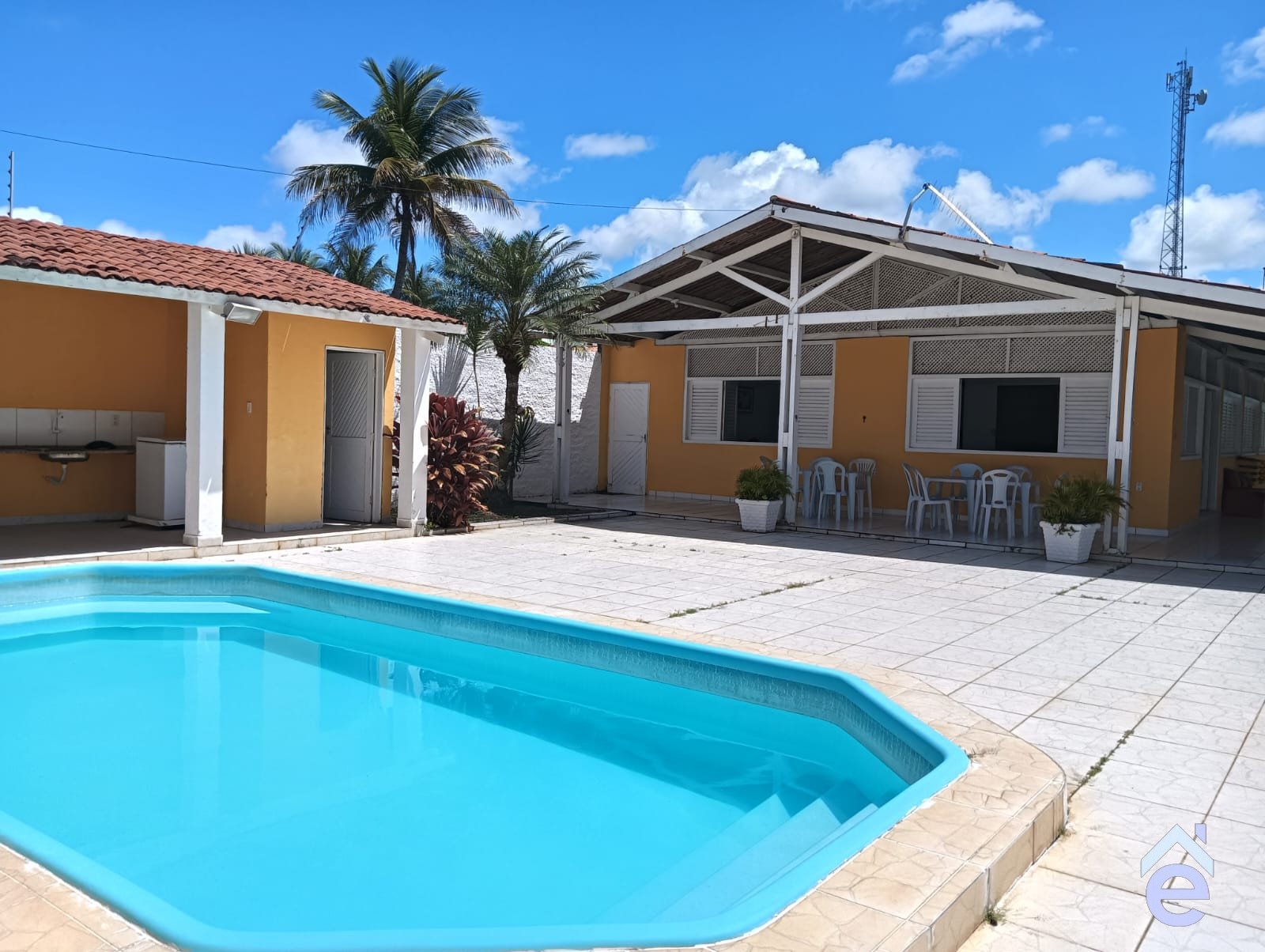 Casa à venda na Barra de São Miguel, 4 quartos sendo 1 suite, Piscina, garagem  - Foto 2