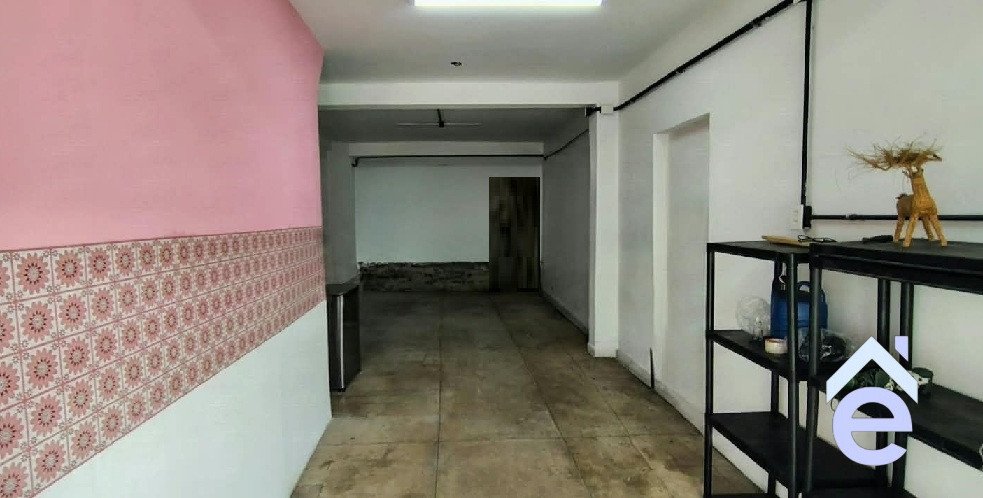 Loja Comercial à venda, na Av Comendador Leão, Poço, com casa no 1º piso, 244m2  - Foto 2