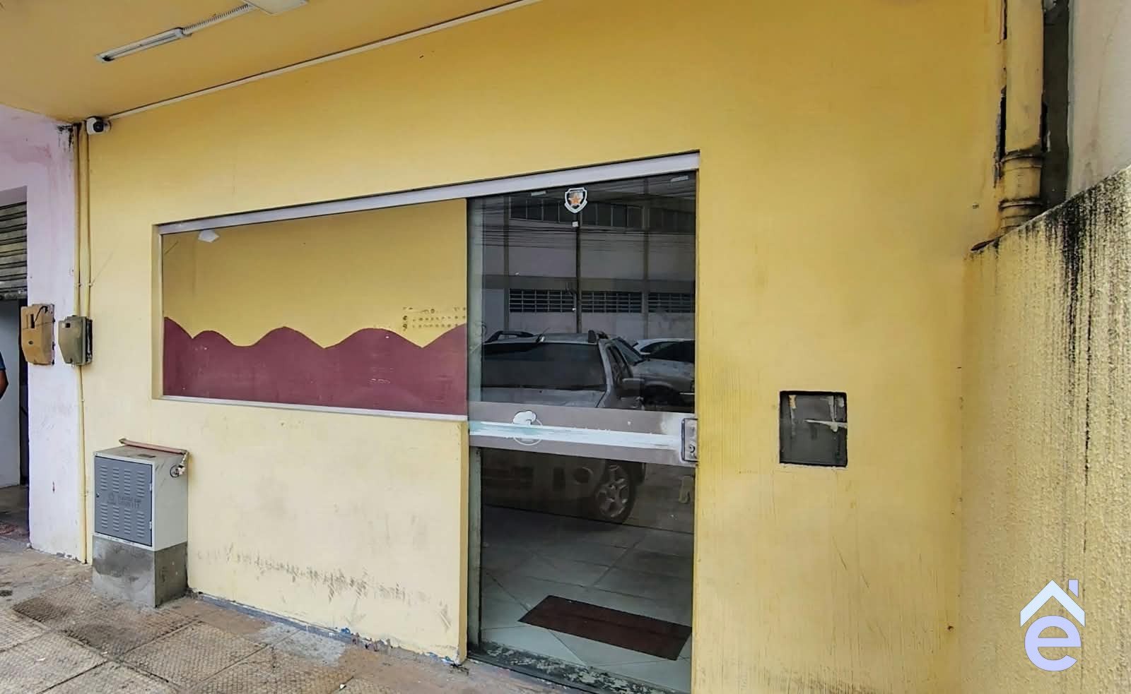 Loja Comercial à venda, na Av Comendador Leão, Poço, com casa no 1º piso, 331m2 - Foto 1