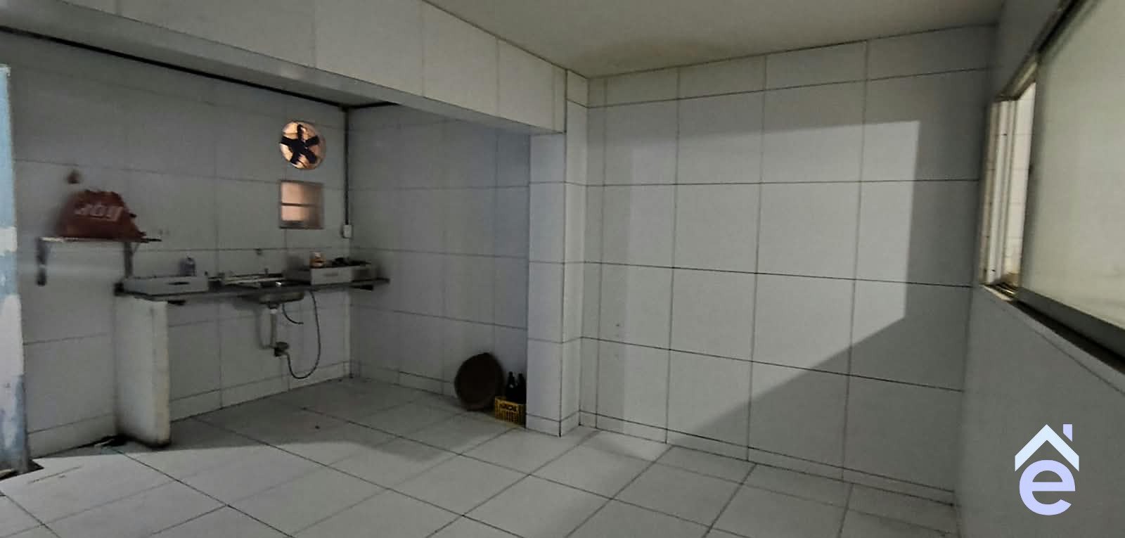 Loja Comercial à venda, na Av Comendador Leão, Poço, com casa no 1º piso, 331m2 - Foto 9