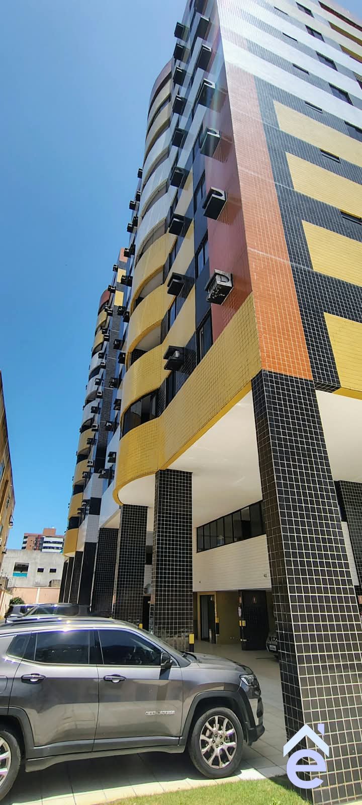 Apartamento à venda na Ponta Verde, 3 quartos, 1 suíte, nascente, excelente local. - Foto 1