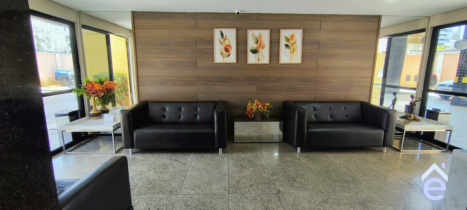 Apartamento à venda na Ponta Verde, 3 quartos, 1 suíte, nascente, excelente local. - Foto 2