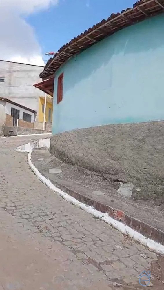 Casa, 2 quartos, 5200 m² - Foto 1