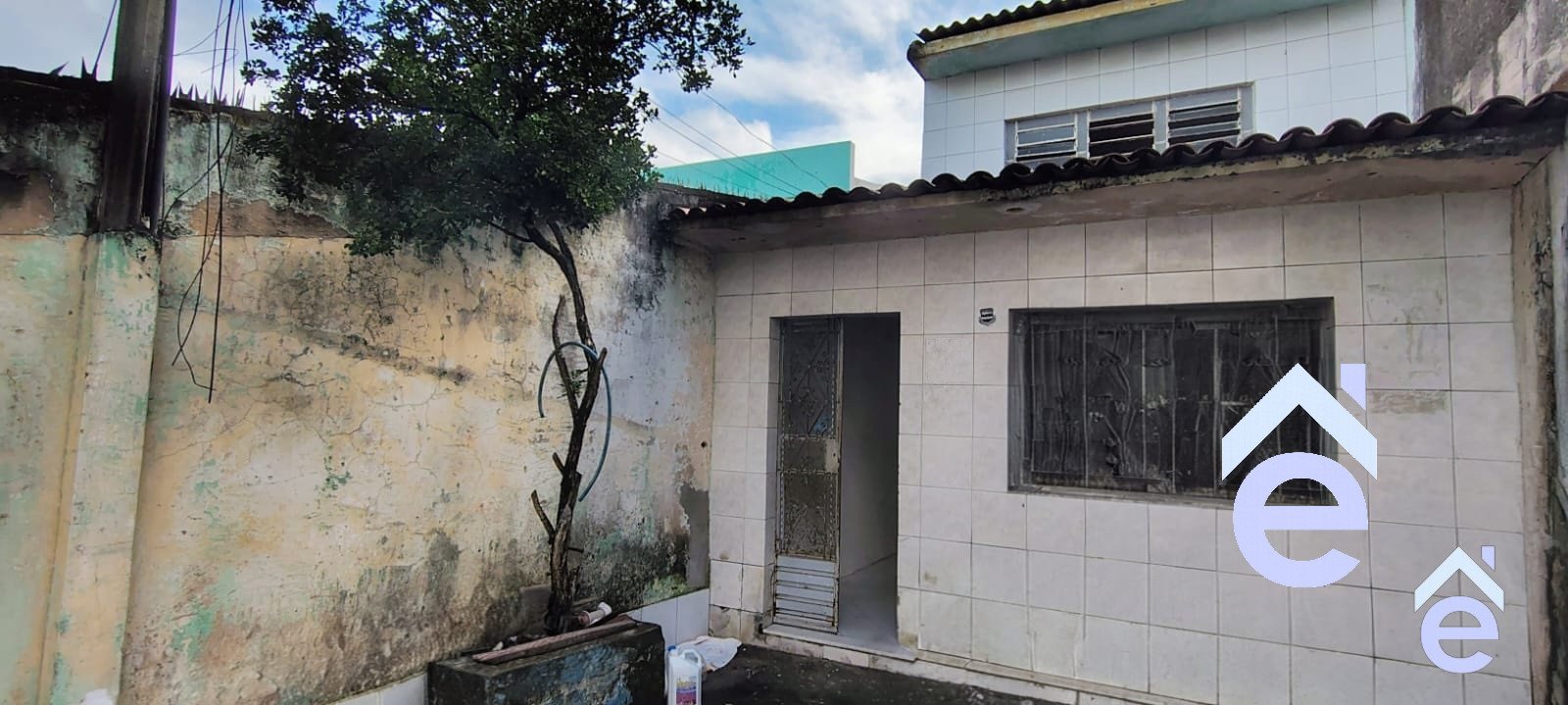 Casa, 4 quartos, 180 m² - Foto 1