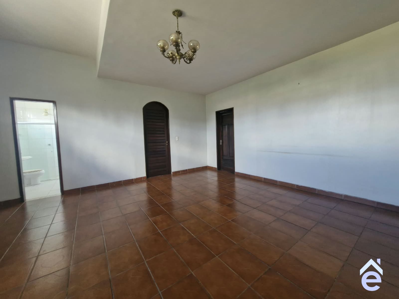 Casa à venda no Farol, 5/4 sendo 4 suítes, 702m². - Foto 6